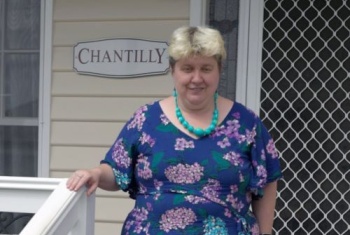 Leah van Poppel outside 